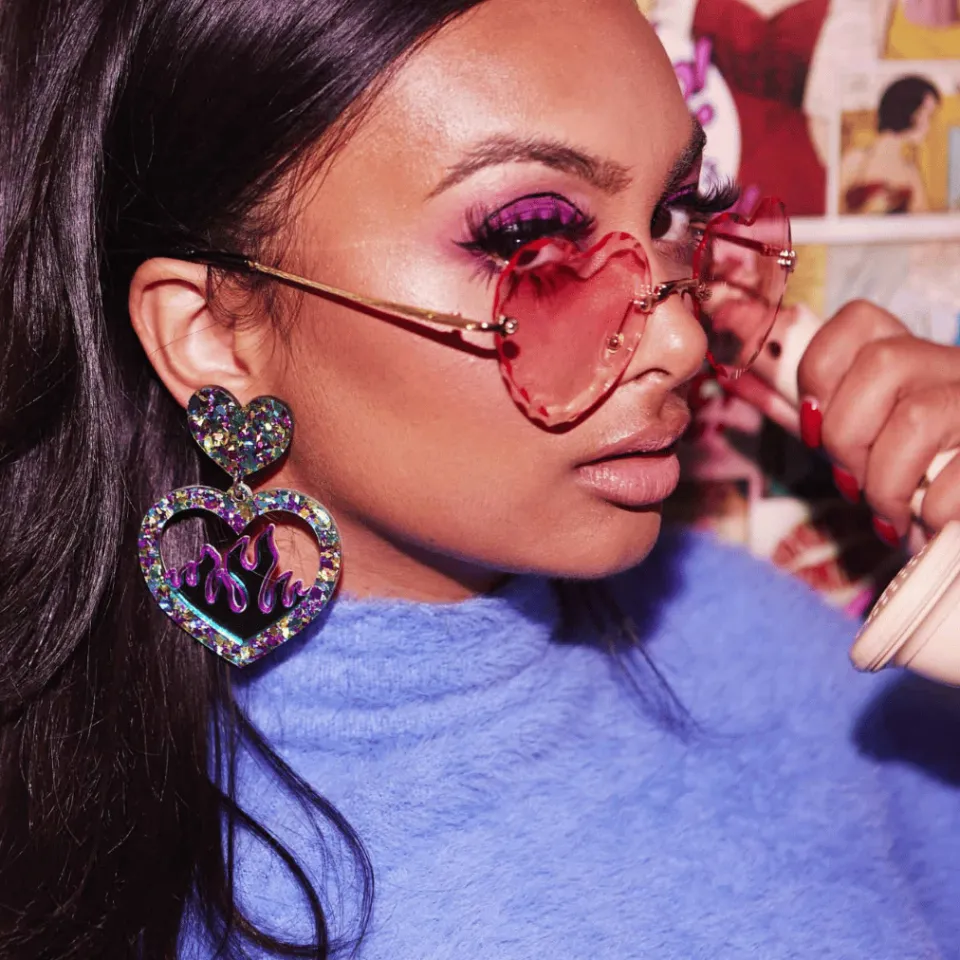 haus_of_dizzy_crystal_fla_7.webp Earrings^Haus Of Dizzy Crystal Flame Heart Earrings ?