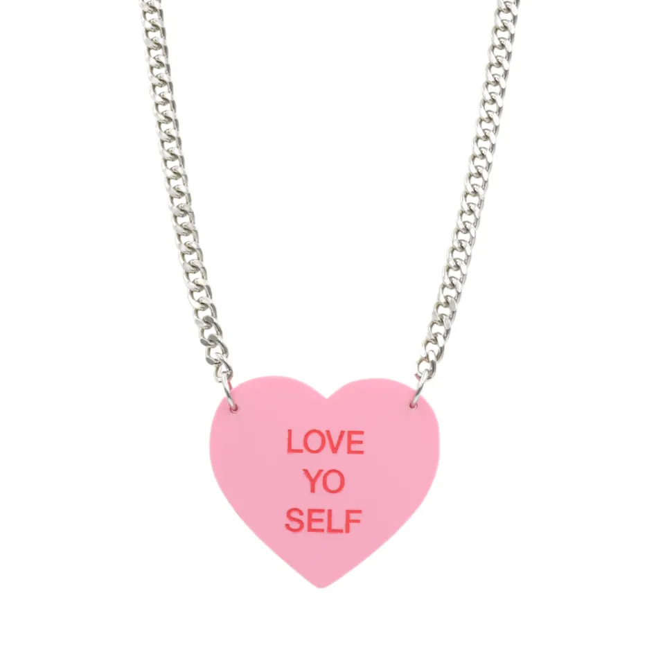 haus_of_dizzy_gentle_remi_3-1.webp Necklaces^Haus Of Dizzy 'Gentle Reminder' Candy Heart Necklace
