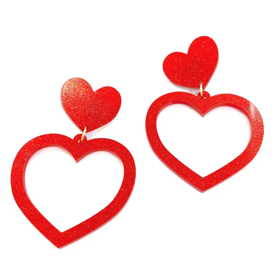 haus_of_dizzy_glitter_bar_2.webp Barbie Hearts | Earrings^Haus Of Dizzy Glitter Barbie Heart Earrings
