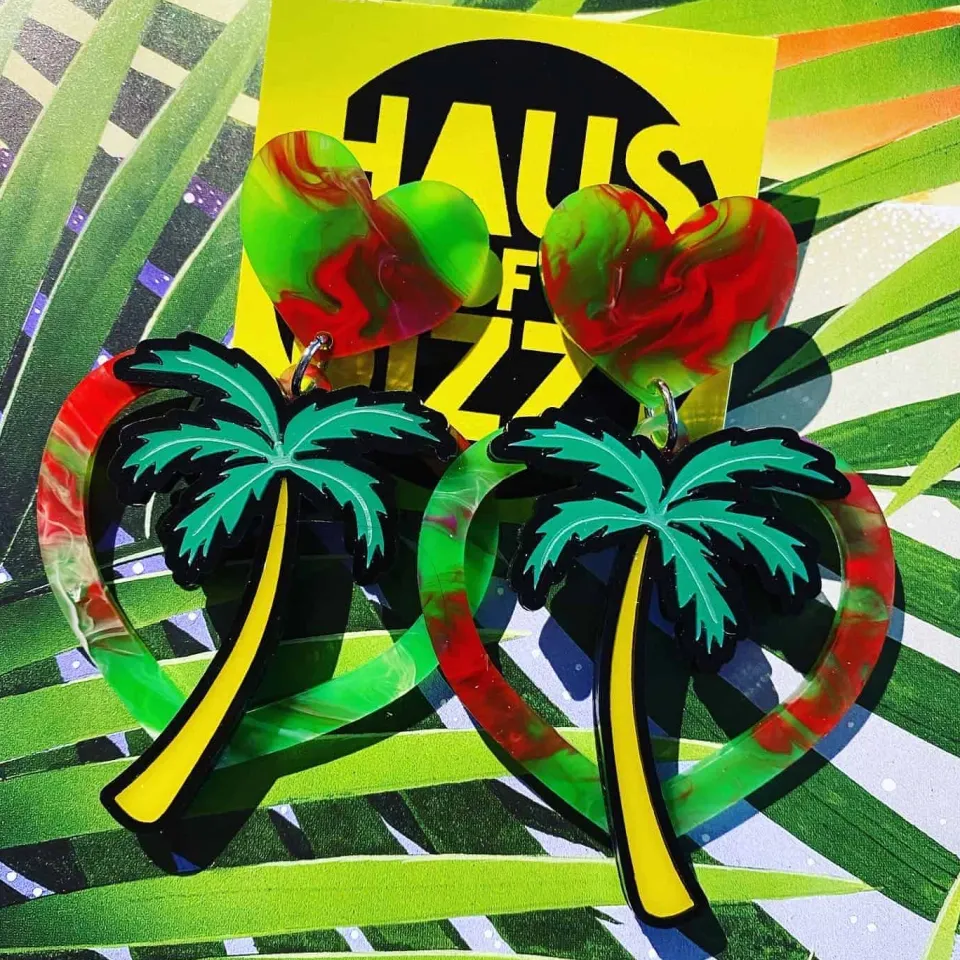 haus_of_dizzy_hawaiian_su_2.webp Earrings^Haus Of Dizzy Hawaiian Sunset Heart Earrings
