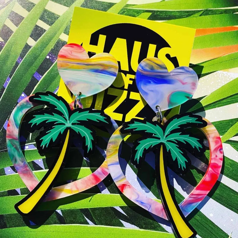 haus_of_dizzy_hawaiian_su_3.webp Earrings^Haus Of Dizzy Hawaiian Sunset Heart Earrings