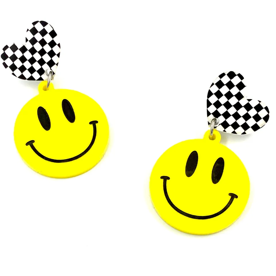 haus_of_dizzy_sht_happens_0.webp Earrings^Haus Of Dizzy 'Sh*t Happens' Smiley Earrings ?